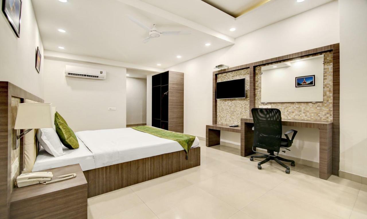 Itsy Hotels Solitaire Ambāla Exterior foto